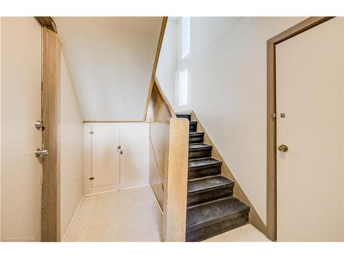 263 Highland Road W, Kitchener, ON 