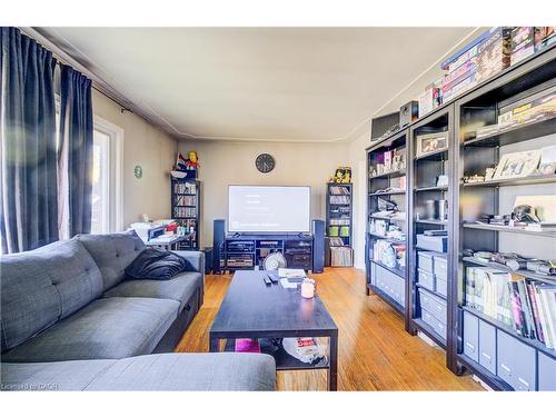 263 Highland Road W, Kitchener, ON 