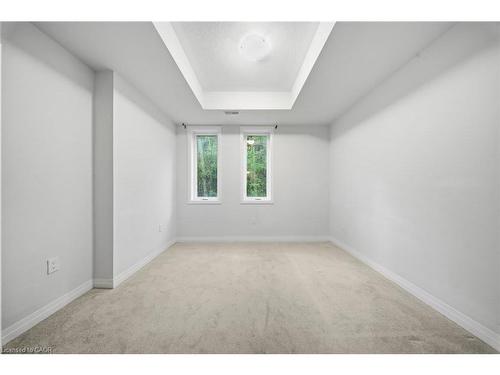D64-25 Isherwood Avenue, Cambridge, ON - Indoor Photo Showing Other Room