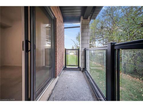 D64-25 Isherwood Avenue, Cambridge, ON - Outdoor With Exterior