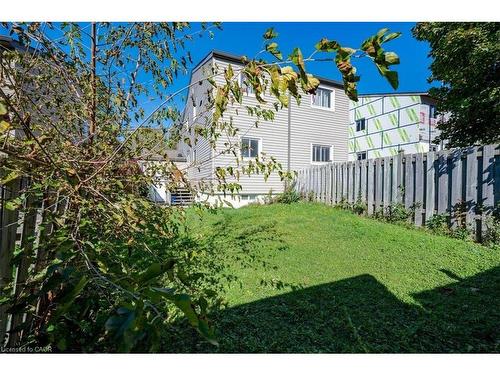 168 Silver Aspen Crescent, Kitchener, ON - Outdoor