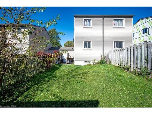 168 Silver Aspen Crescent, Kitchener, ON - Outdoor