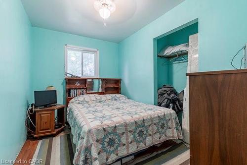 8380 Highway 3 Street, Dunnville, ON - Indoor Photo Showing Bedroom