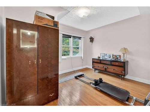 292 Glenholme Avenue, Hamilton, ON - Indoor