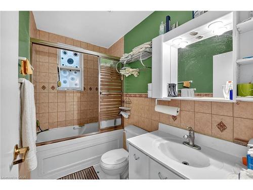 292 Glenholme Avenue, Hamilton, ON - Indoor Photo Showing Bathroom