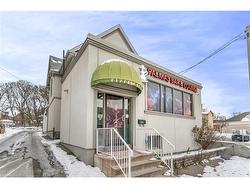 612 King Street E Kitchener, ON N2G 2M1