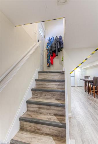 495 Melvin Avenue, Hamilton, ON - Indoor Photo Showing Other Room