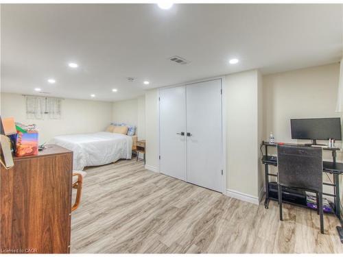 495 Melvin Avenue, Hamilton, ON - Indoor