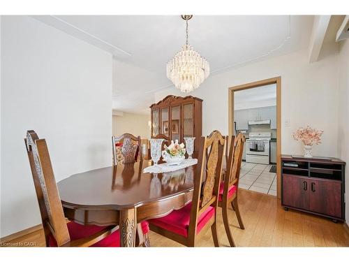 172 Abraham Street, Cambridge, ON - Indoor Photo Showing Dining Room