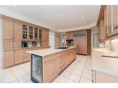 338 River Oak Place, Waterloo, ON - Indoor Photo Showing Kitchen