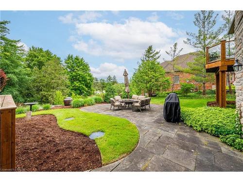 338 River Oak Place, Waterloo, ON - Outdoor With Backyard