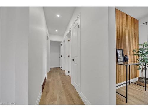 1717 Severn Avenue, Cambridge, ON - Indoor Photo Showing Other Room