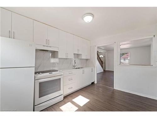 1788 Barton Street E, Hamilton, ON - Indoor Photo Showing Kitchen