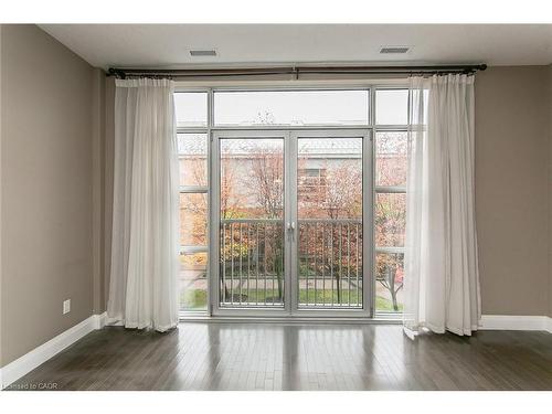 211-165 Duke Street E, Kitchener, ON - Indoor Photo Showing Other Room