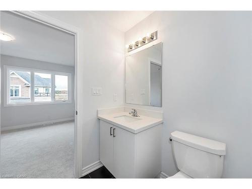 28-205 Thames Way, Hamilton, ON - Indoor Photo Showing Bathroom