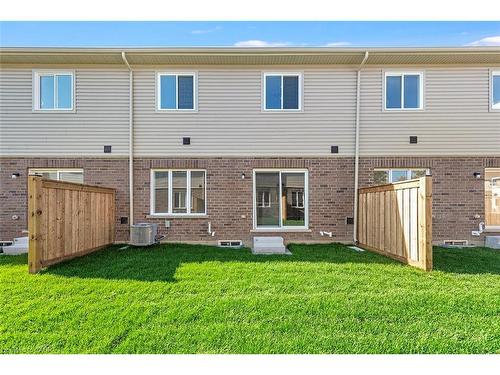 28-205 Thames Way, Hamilton, ON - Outdoor With Exterior