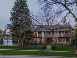 115 Charnwood Drive  Oakville, ON L6J 5G8