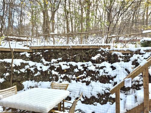 210 Charlton Avenue E, Hamilton, ON - Outdoor