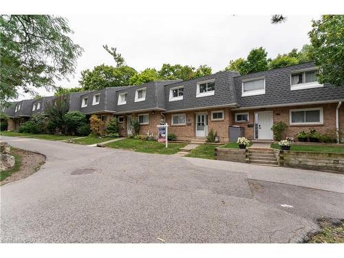 165-2050 Upper Middle Road  Burlington, ON L7P 3R9