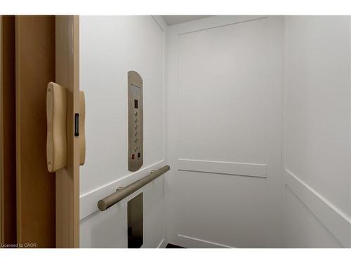 251 Hanover Street, Oakville, ON - Indoor Photo Showing Other Room