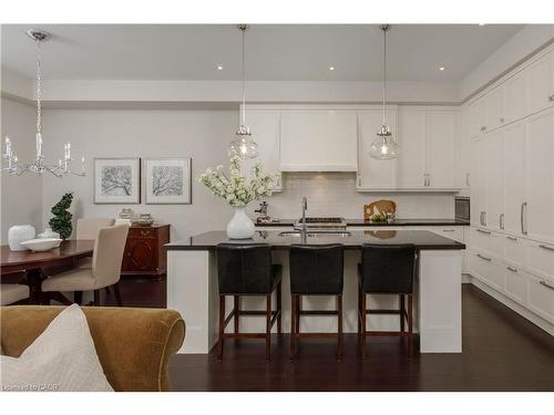 251 Hanover Street, Oakville, ON - Indoor