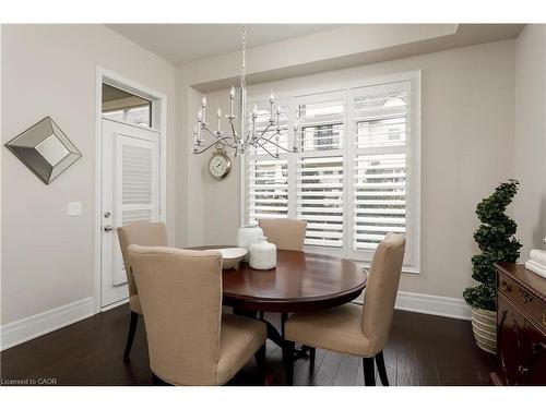 251 Hanover Street, Oakville, ON - Indoor Photo Showing Dining Room
