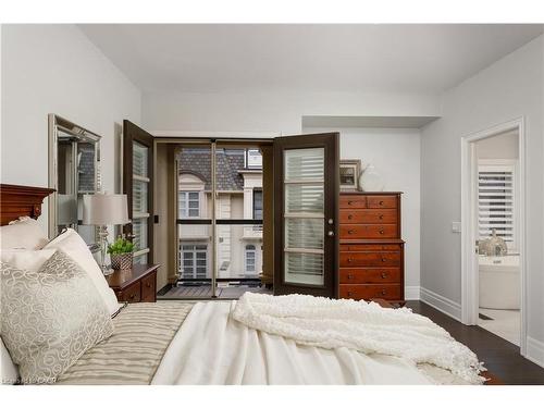251 Hanover Street, Oakville, ON - Indoor Photo Showing Bedroom