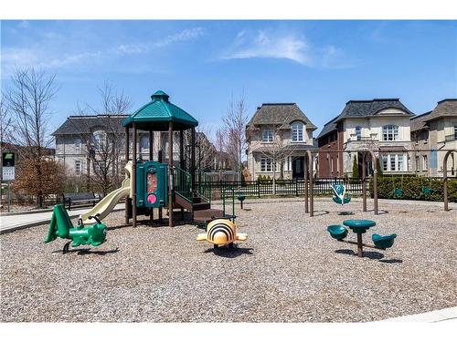 251 Hanover Street, Oakville, ON - Outdoor