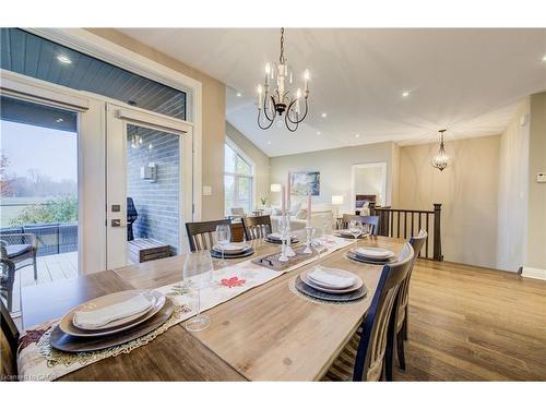 683 Forman Avenue, Stratford, ON - Indoor Photo Showing Dining Room
