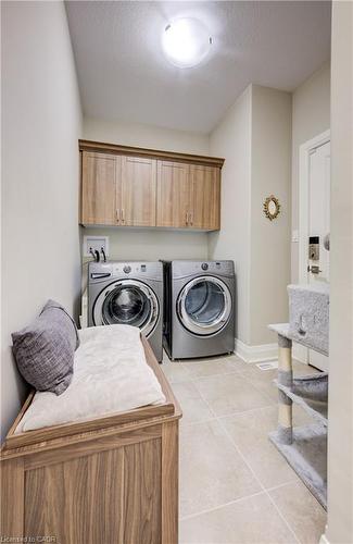 683 Forman Avenue, Stratford, ON - Indoor Photo Showing Laundry Room