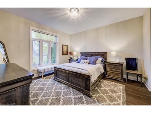 683 Forman Avenue, Stratford, ON - Indoor Photo Showing Bedroom