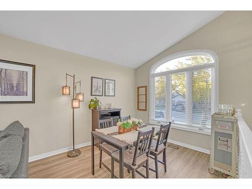 54 Morgan Drive, Caledonia, ON - Indoor Photo Showing Dining Room
