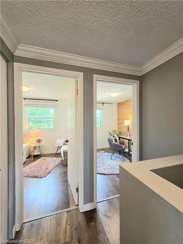 995 Elgin Street N, Cambridge, ON - Indoor