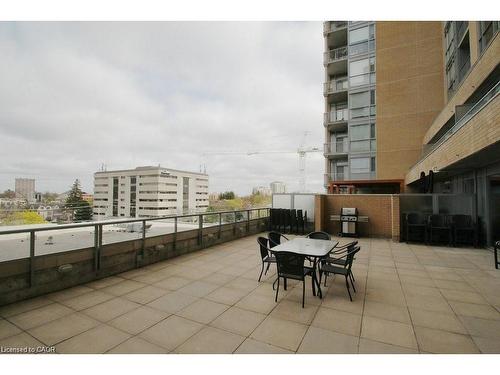 307-191 King Street S, Waterloo, ON - Outdoor