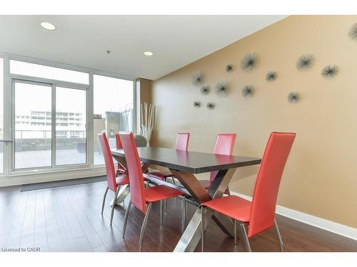 307-191 King Street S, Waterloo, ON - Indoor Photo Showing Dining Room