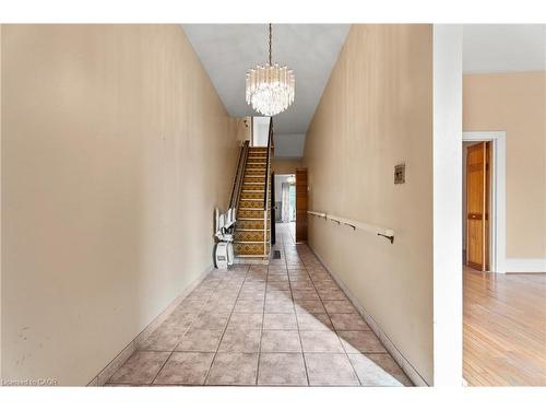 241 Robert Street, Hamilton, ON - Indoor Photo Showing Other Room