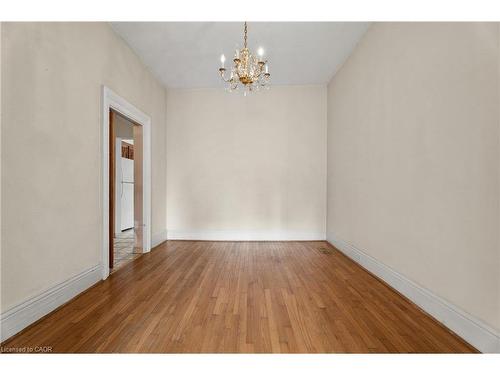 241 Robert Street, Hamilton, ON - Indoor Photo Showing Other Room