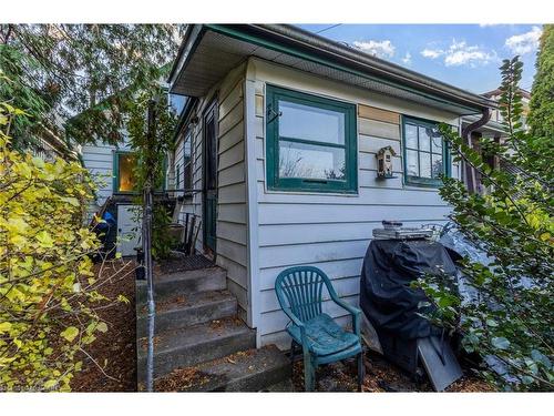 30 Chatham Street, Hamilton, ON - Outdoor