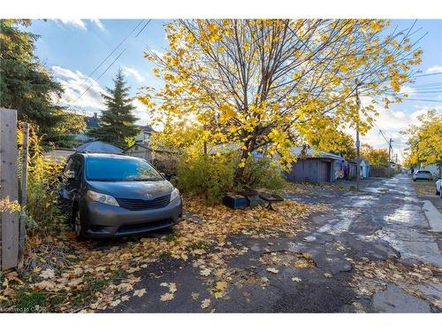 30 Chatham Street, Hamilton, ON - Outdoor