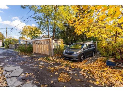 30 Chatham Street, Hamilton, ON - Outdoor