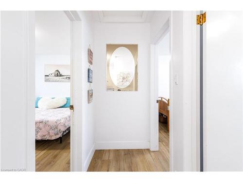 18 Silverdale Crescent, London, ON - Indoor