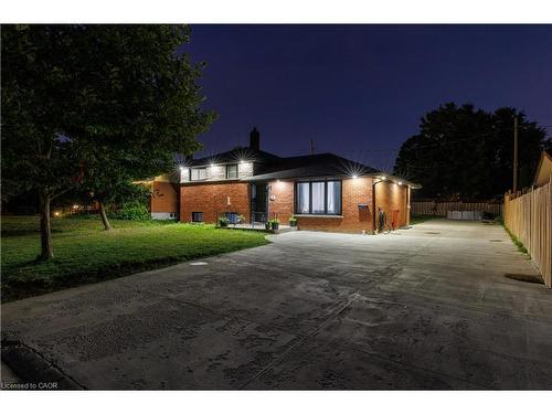 18 Silverdale Crescent, London, ON - Outdoor