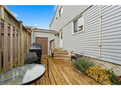 11 Hillbrook Crescent, Kitchener, ON - Outdoor With Deck Patio Veranda With Exterior