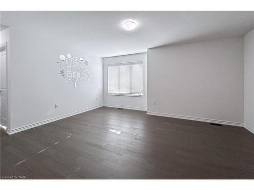 466 Blackburn Drive, Brantford, ON - Indoor Photo Showing Other Room