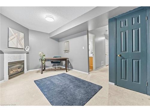 51-2531 Northampton Boulevard, Burlington, ON - Indoor With Fireplace