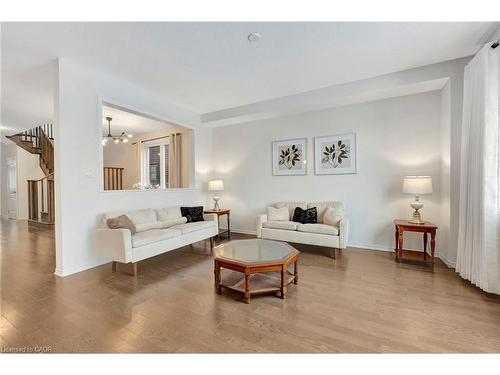 90 David Street, Hagersville, ON - Indoor Photo Showing Living Room