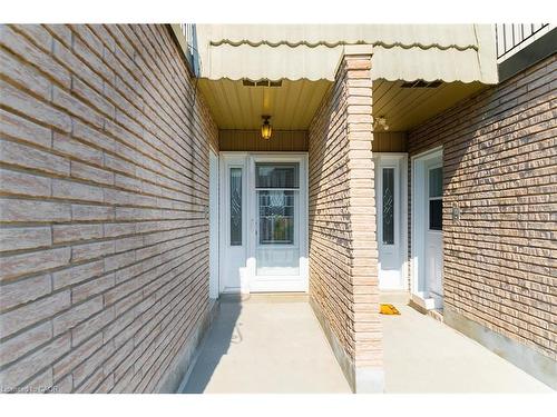 2-1011 White Oak Drive, Burlington, ON - Outdoor With Exterior