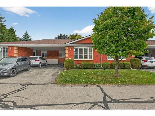 2-20 Courtland Drive, Brantford, ON - Outdoor