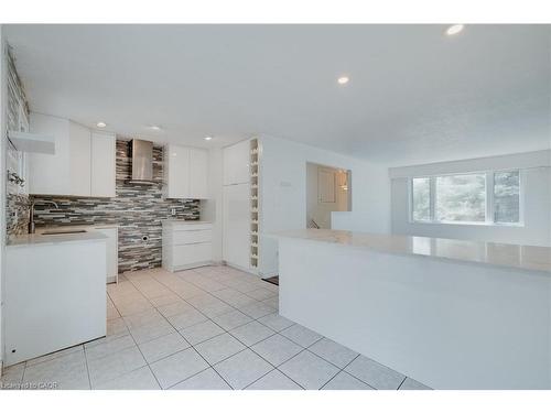 Upper Level-595 Pioneer Drive, Kitchener, ON - Indoor Photo Showing Other Room