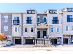 4 Dunsley Way  Whitby, ON L1N 0L5